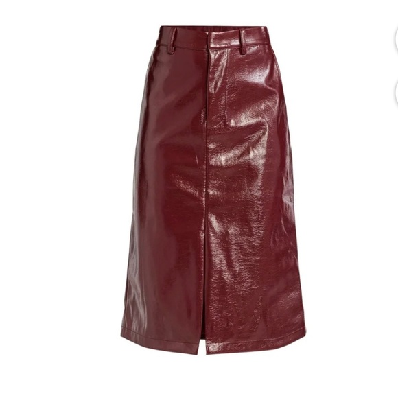 NWT Scoop faux patent leather skirt in Cabernet - Picture 2 of 10